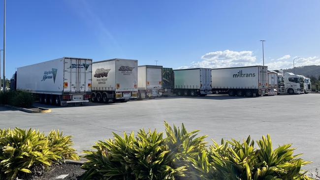 Trucks pulled up due to the closure of northbound lanes. Picture: Savannah Pocock