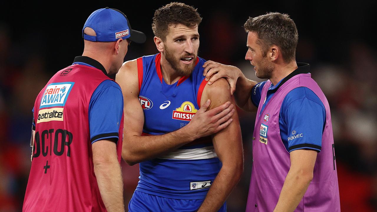 Bulldogs skipper Marcus Bontempelli has brushed off a left shoulder complaint and will face the Tigers. Picture: Michael Klein