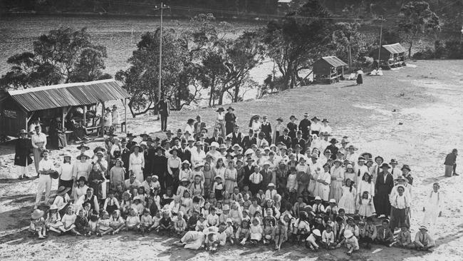 A Sunday school picnic at Killarney Point around 1920. Picture State Library of NSW