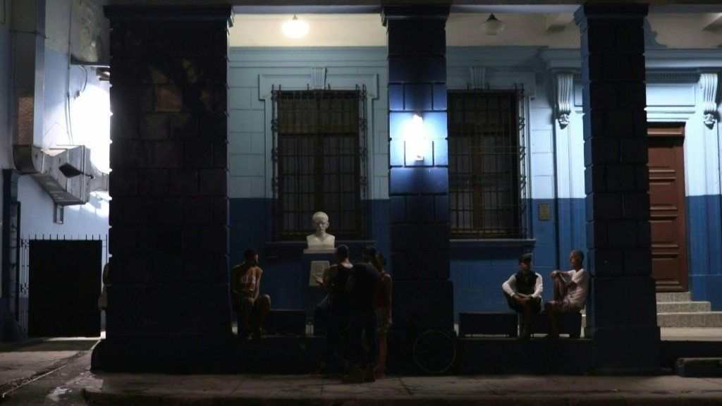 Cuban leader warns against unrest over nationwide blackout