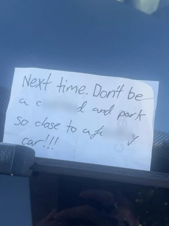 The driver scribbled a furious note to leave behind. Picture: Facebook