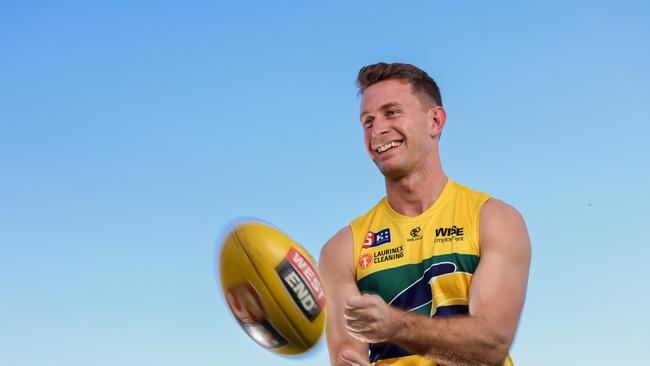 Mitch Hardie has officially signed a one-year deal. Picture: Russell Millard Photography