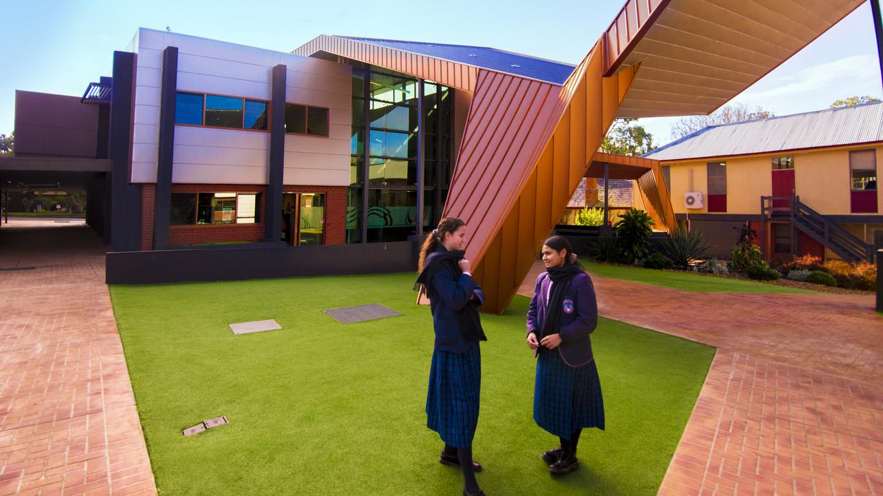 Geelong: Kardinia International College reflects on founders | Geelong ...