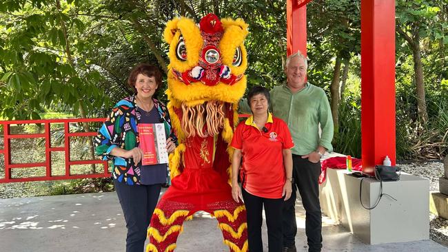 Minister for Multiculturalism Fiona Simpson announced $2.7 million in funding to build a Cairns Chinese cultural centre, a dream 40 years in the planning. Minister Fiona Simpson, CADCAI President Mrs Lai Chu Chan an TPG architect Roger Mainwood.