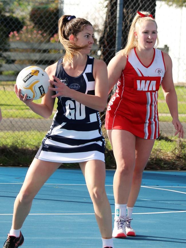 Lindenow's Alana Websdale playing against Stratford. Picture: Supplied