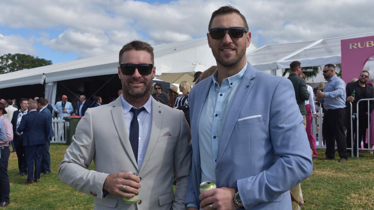 Wagga Gold Cup races photos taken at the Murrumbidgee Turf Club | Daily ...