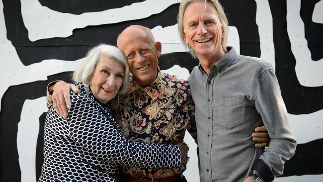 David Helfgott (centre) with Gillian and Shine director Scott Hicks in Sydney in 2016 when the film celebrated its 20th anniversary. (AAP Image/Dan Himbrechts)