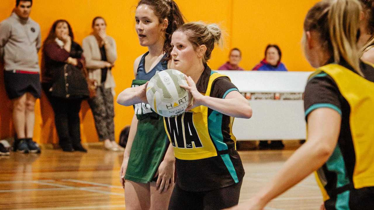 Rhianna Ryan in possession at WIRAC in Warwick netball fixtures. Picture: Samantha Bennett