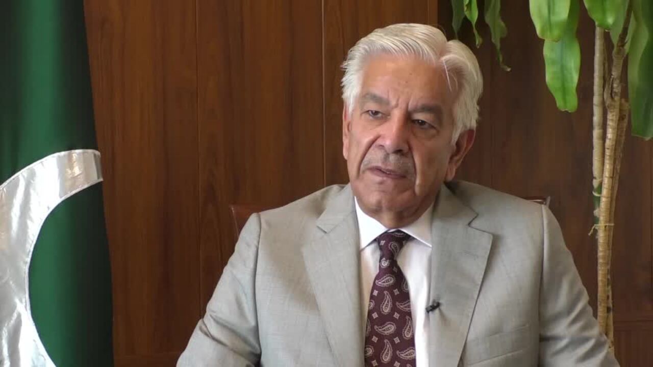 Pakistan defense minister says military incursion by India is imminent