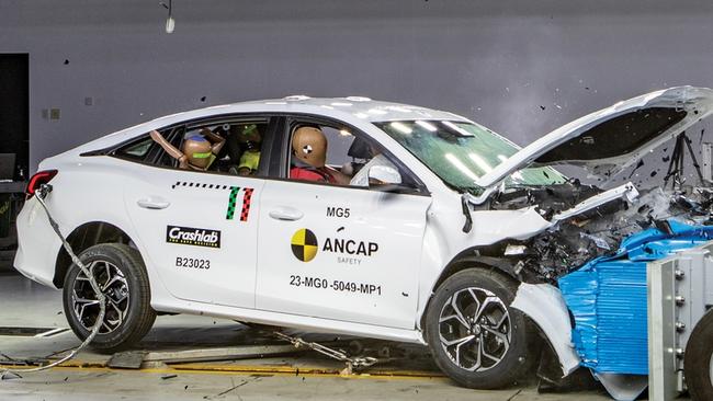 The 2023 MG5 small sedan received a zero star ANCAP safety rating.