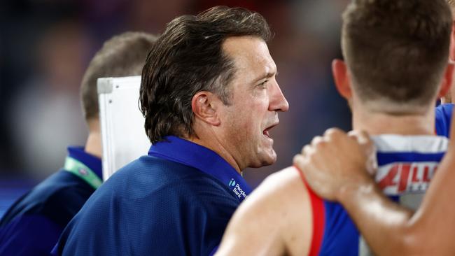 MELBOURNE, AUSTRALIA - APRIL 12: Luke Beveridge, Senior Coach of the Bulldogs addresses his players during the 2024 AFL Round 05 match between the Western Bulldogs and the Essendon Bombers at Marvel Stadium on April 12, 2024 in Melbourne, Australia. (Photo by Michael Willson/AFL Photos via Getty Images)