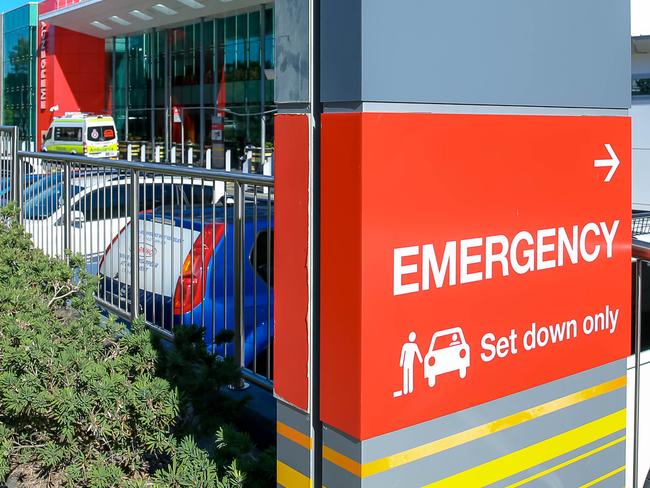 BRISBANE, AUSTRALIA NewsWire Photos. MAY 23 2023.Generic picture of the A & E entrance at QE 2 Hospital.Picture: NCA NewsWre/Glenn Campbell