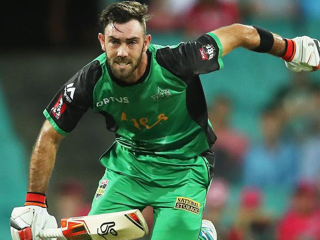 StarsÕ Glenn Maxwell on a run not wearing a helmet to the spinners during Big Bash League match between the Sydney Sixers and Melbourne Stars at the SCG. Picture. Phil Hillyard