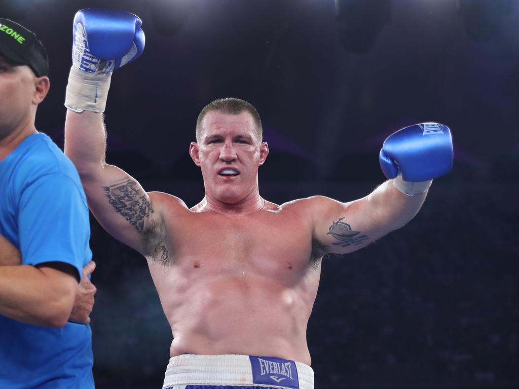 Paul Gallen will take on a former World Champ.