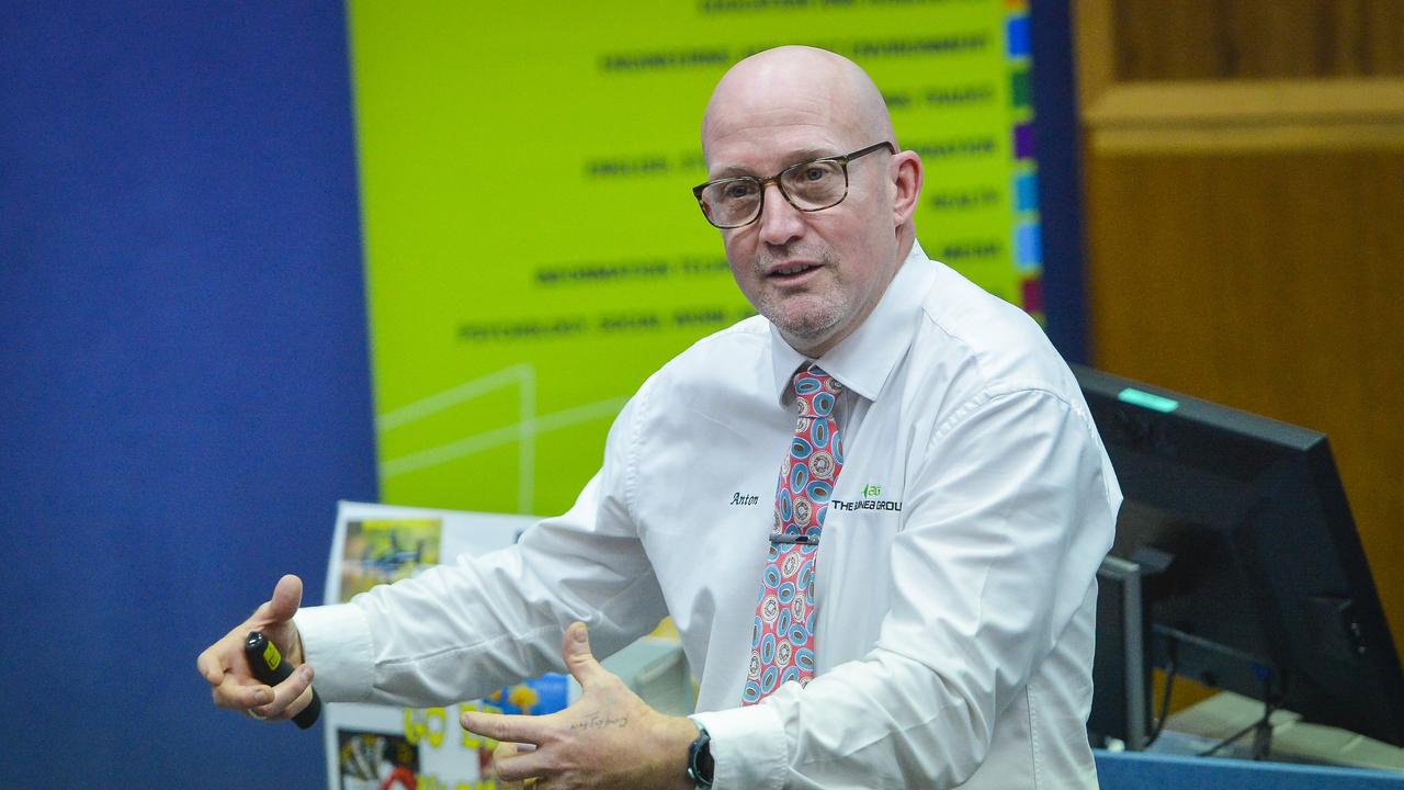 Anton Guinea speaks to students at the 2018 Gladstone Career Expo