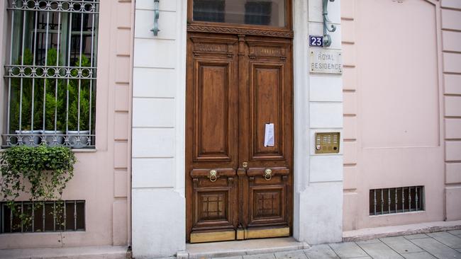 Odetta Chtouikite rushed to her residence in this building when asked about Ron Medich’s plight this week. Picture: Hans Lucas Agency