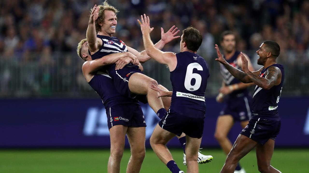 David Mundy celebrates a crucial goal in the third quarter.