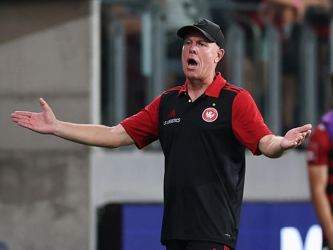 SYDNEY, AUSTRALIA - DECEMBER 14: Wanderers head coach Alen Stajcic reacts during the round eight A-League Men match between Western Sydney Wanderers and Brisbane Roar at CommBank Stadium, on December 14, 2024, in Sydney, Australia. (Photo by Cameron Spencer/Getty Images)