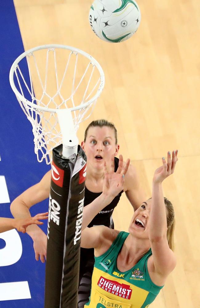 Caitlin Bassett shoots into the record books against the Silver Ferns.