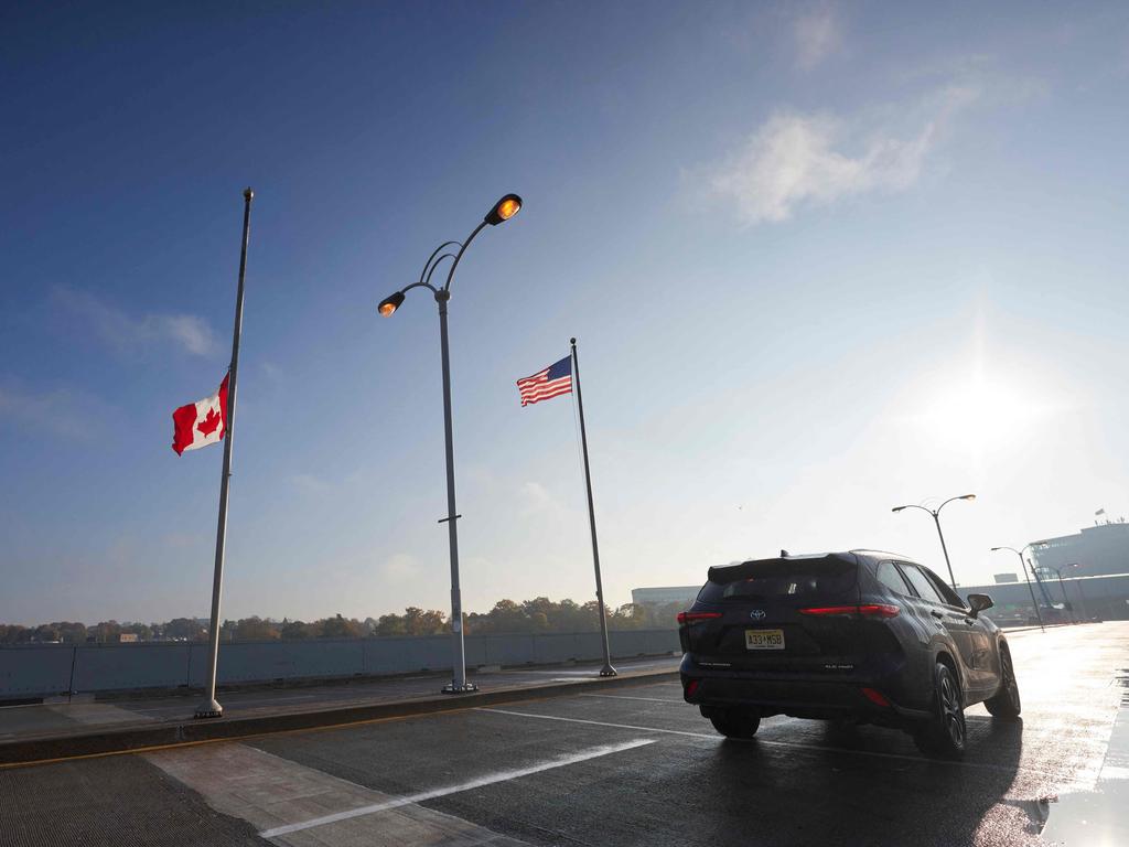 Travellers crossing the Rainbow Bridge from Niagara Falls, Ontario, to Niagara Falls, New York. Picture: Geoff Robins / AFP