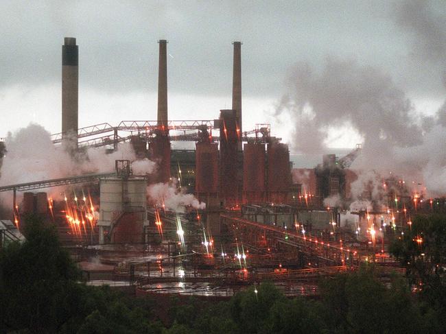 Alumina plant at Gladstone.The Boyne Island aluminium smelter will be modernised to the tune of $692 million.Queensland / Industry / Aluminium