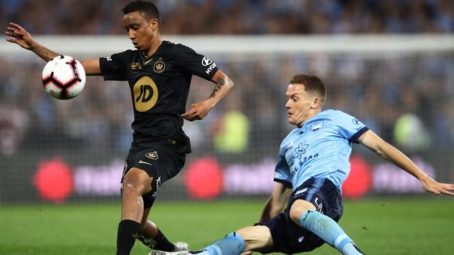 Keanu Baccus of the Wanderers competes with Brandon O'Neill of Sydney during the round two A-League match. Picture: Getty