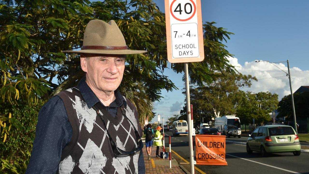 Southern Cross College Scarborough: TMR changing school zone signage by ...