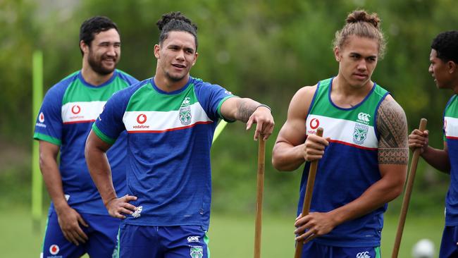 Chanel Harris-Tavita (right) is in contention for a Warriors’ halves role. 