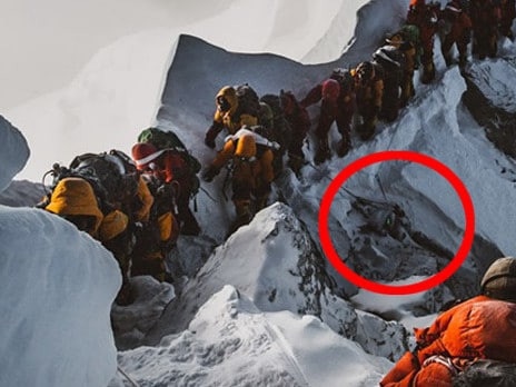 Elia Saikaly’s disturbing photograph of a body on the side of Mount Everest. Source:Supplied