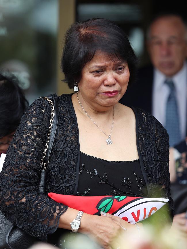 Estrelita Cabacungan at the funeral for her late husband Colin Burns. Picture: Tim Hunter.