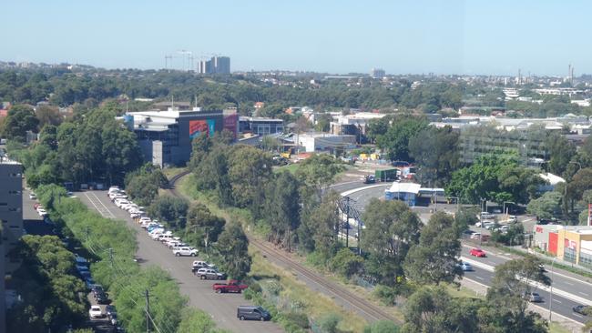 What the single-track section currently looks like near Baxter St in Mascot.