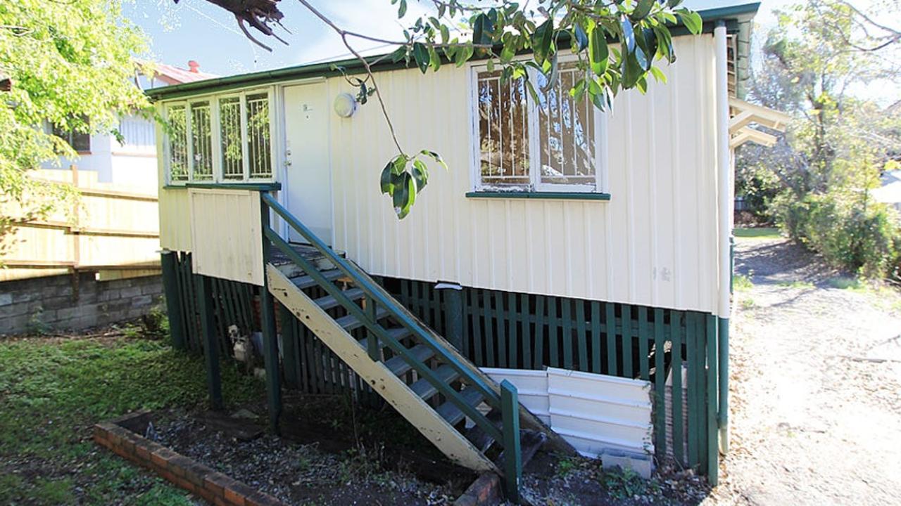 The place sold for $580,000 and Dr McKinnon planned to renovate.