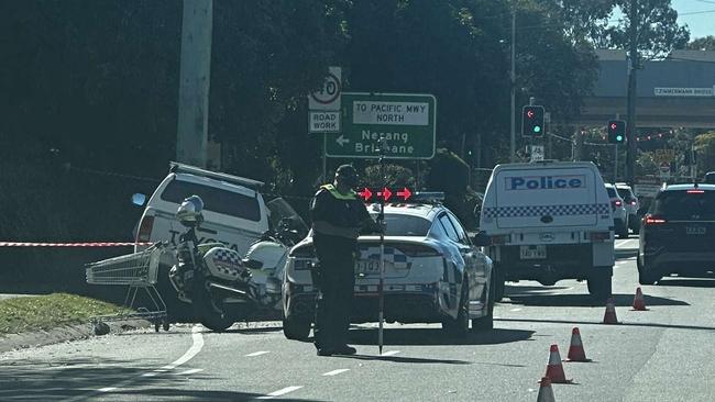 56-year-old Tallebudgera man dead after ute collides with pole in Elanora. Photo: Nathan Rogers