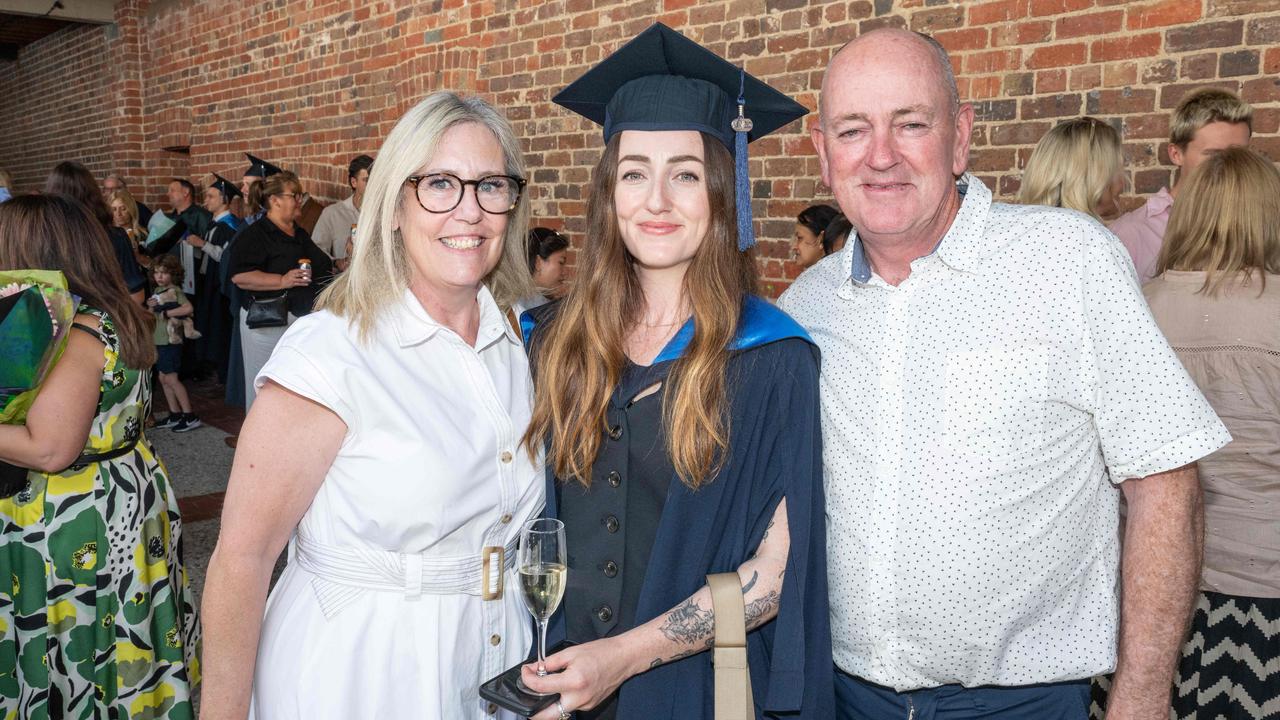 Jessica Arnott, Dean Arnott and Tania Arnott at Deakin University’s environmental science graduation. Picture: Brad Fleet