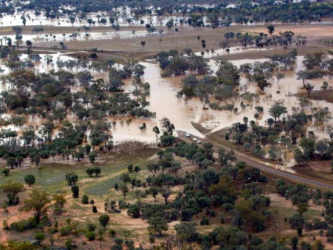 22 Nov 2000 Quilpie Floods. picAlan/MacDonald aerials sw qld weather
