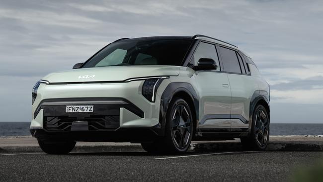 The compact EV which undercuts Tesla and takes it to the Chinese