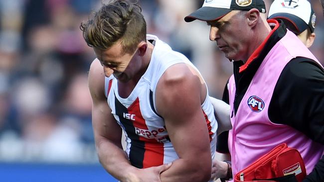 St Kilda’s Luke Dunstan will miss the rest of the 2016 AFL season due to a shoulder injury.