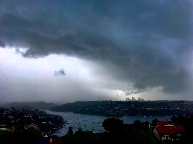 Bureau Of Meteorology Warning Of A “severe Thunderstorm” For Sydney In ...