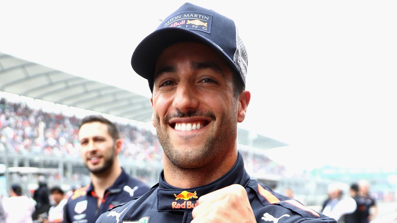 Daniel Ricciardo has claimed pole position at the Mexican GP.