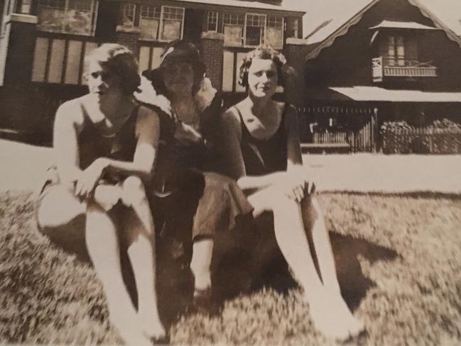 Christine Jensen's mother Freda on right, her sister Ellen on the left with grandmother Rebecca.