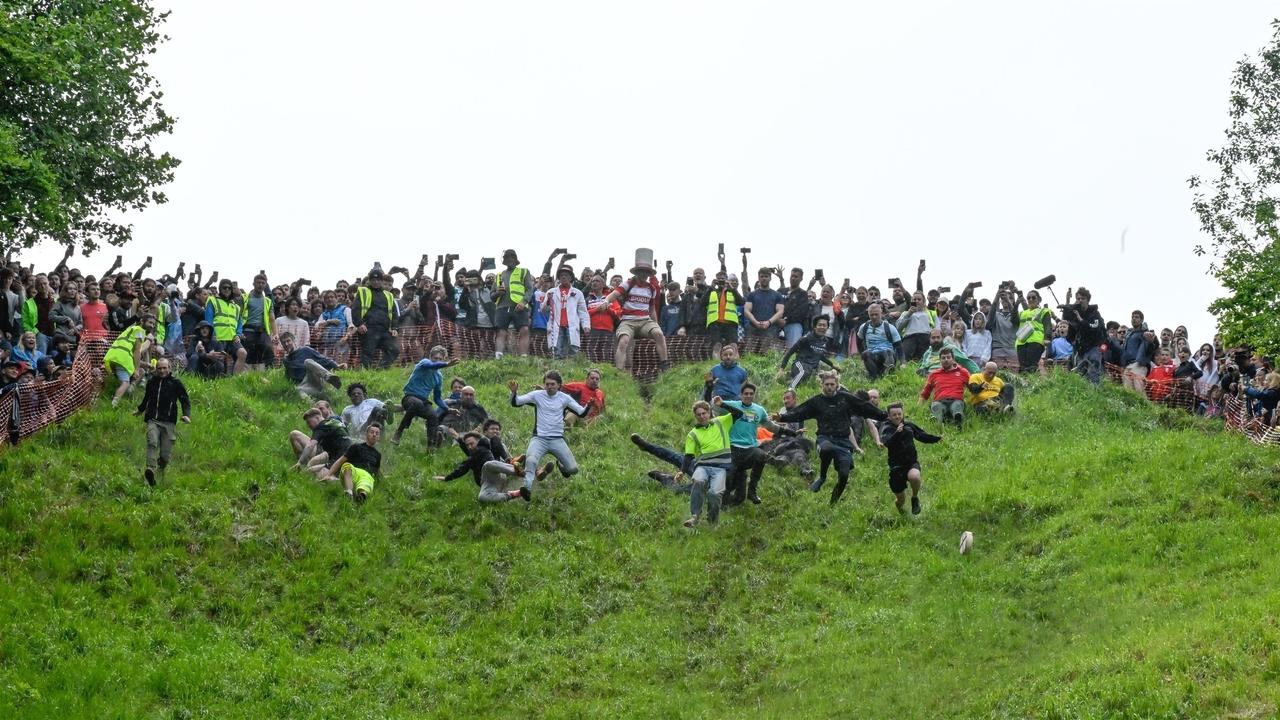 And they’re off! Picture: Jules Annan / BACKGRID