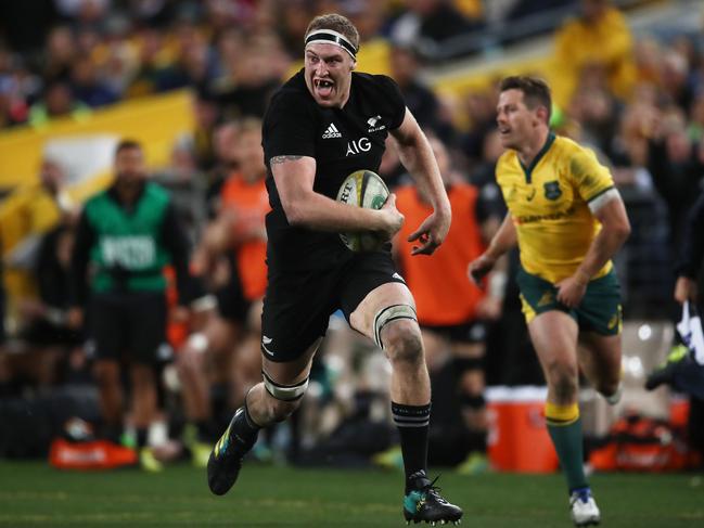 Brodie Retallick of the All Blacks runs away to score a try during The Rugby Championship Bledisloe Cup match between the Australian Wallabies and the New Zealand All Blacks at ANZ Stadium. Picture: Getty Images