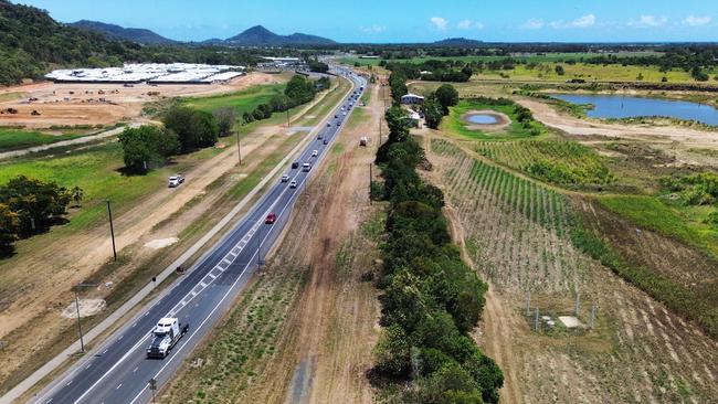 Trees and buildings on the right of this image will be removed to widen the road between Lake Placid Road and the Captain Cook Highway. Picture: Brendan Radke