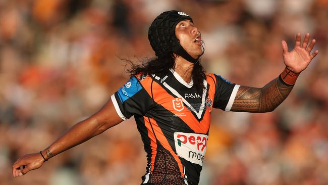 SYDNEY, AUSTRALIA - MARCH 07: Jarome Luai of the Wests Tigers reacts during the round one NRL match between the Wests Tigers and Newcastle Knights at Campbelltown Sports Stadium on March 07, 2025, in Sydney, Australia. (Photo by Mark Metcalfe/Getty Images)