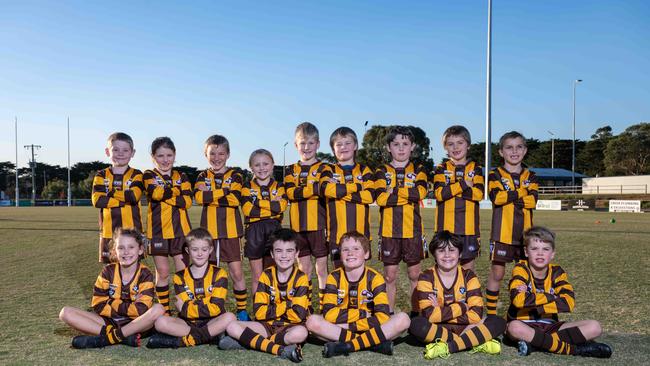 Inverleigh Whyte under-9 football team.