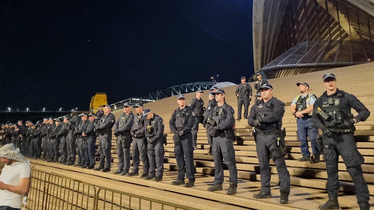 There were dozens of police officers at the protest. Picture: News.com.au / Jasmine Kazlauskas