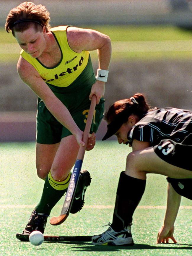 Powell (left) becomes first woman to be appointed coach of the Hockeyroos in almost five decades.