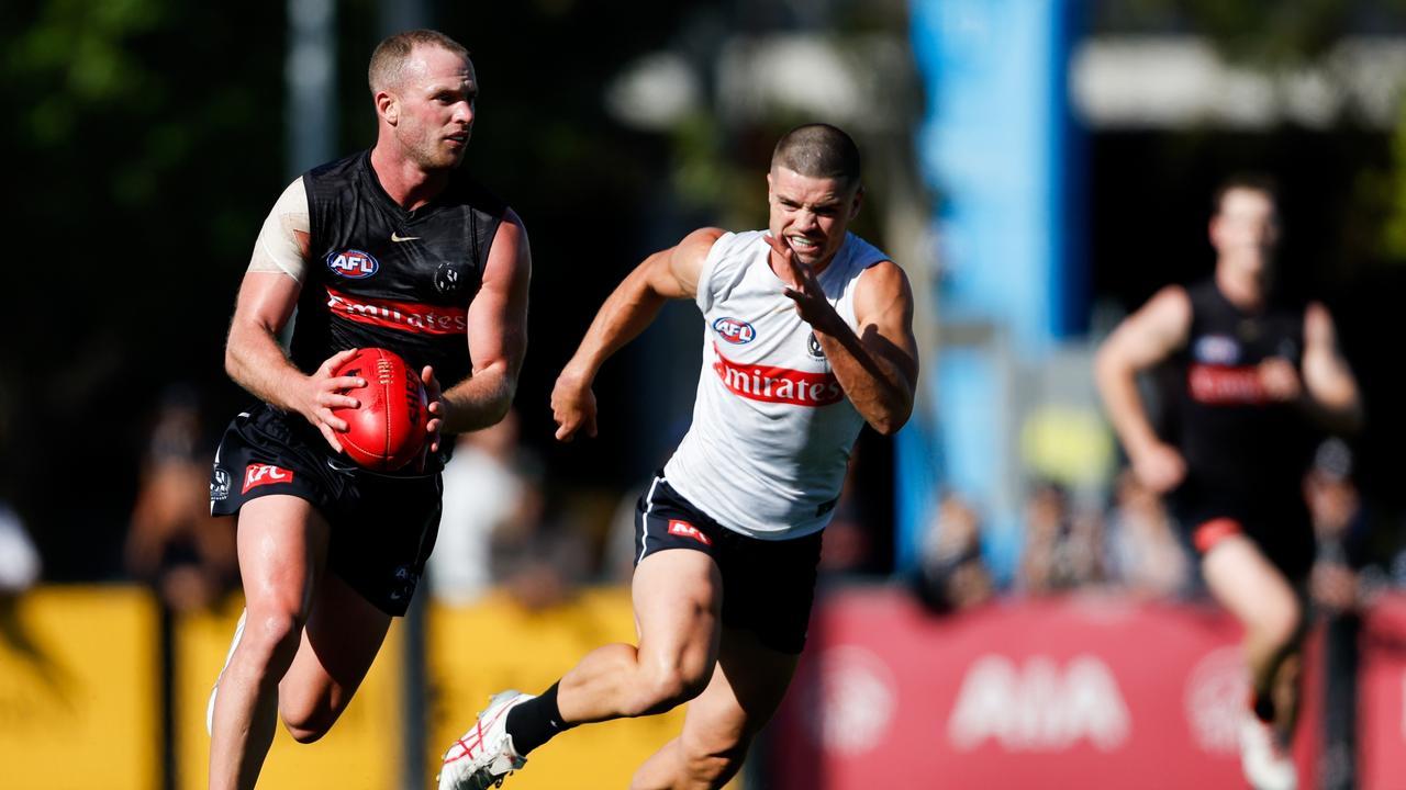 Tom Mitchell on the run. Picture: Getty Images