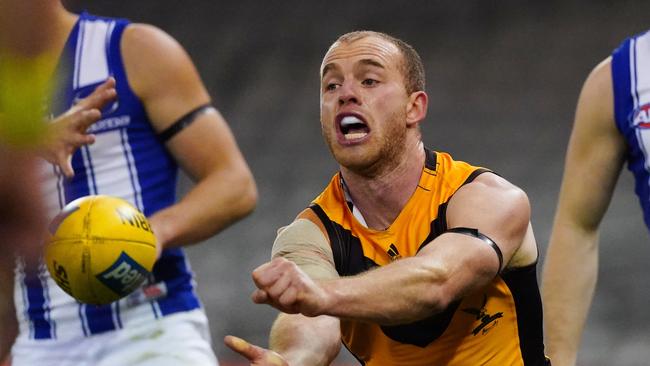 Tom Mitchell was in the thick of it late. Picture: AAP Image/Scott Barbour