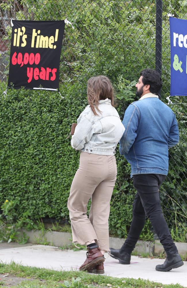 Voters head to the polls at the Thornbury booth in Melbourne. Picture: NCA NewsWire / David Crosling